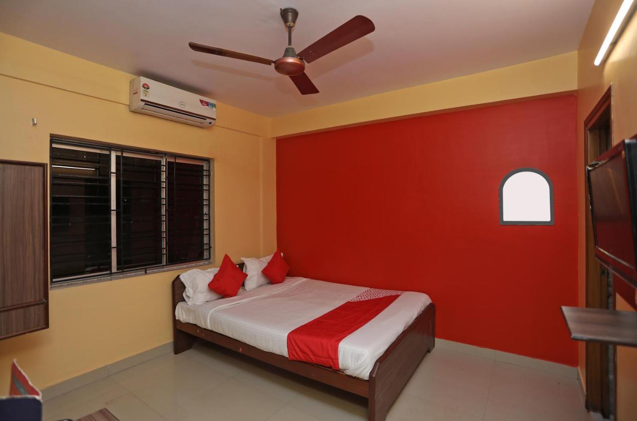 Oyo 14818 Sudarshan Apartment Колката Екстер'єр фото