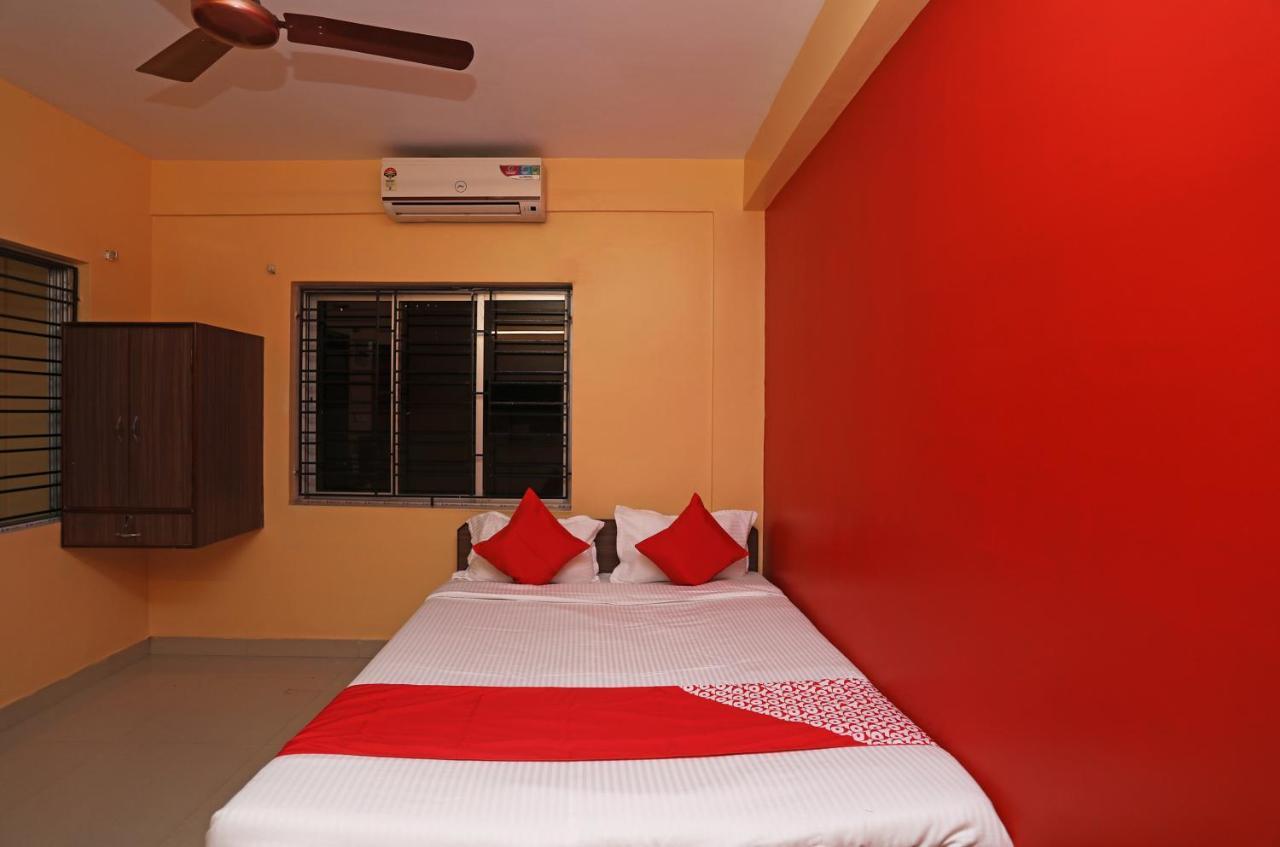 Oyo 14818 Sudarshan Apartment Колката Екстер'єр фото
